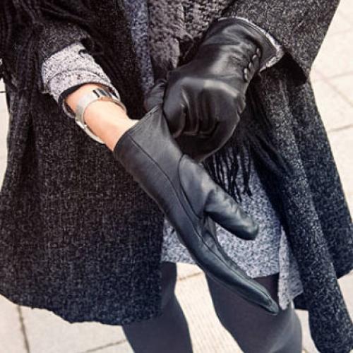 GLOVES
